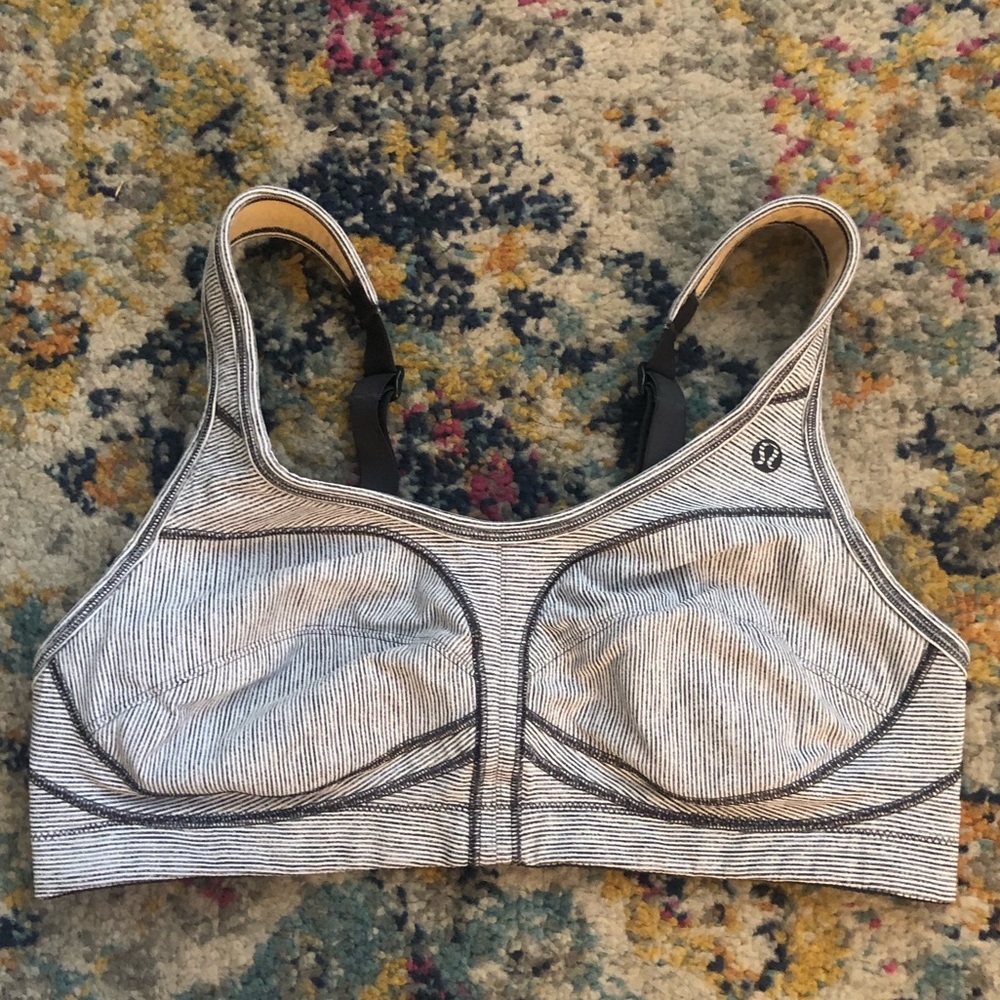 Lululemon grey striped sports bra